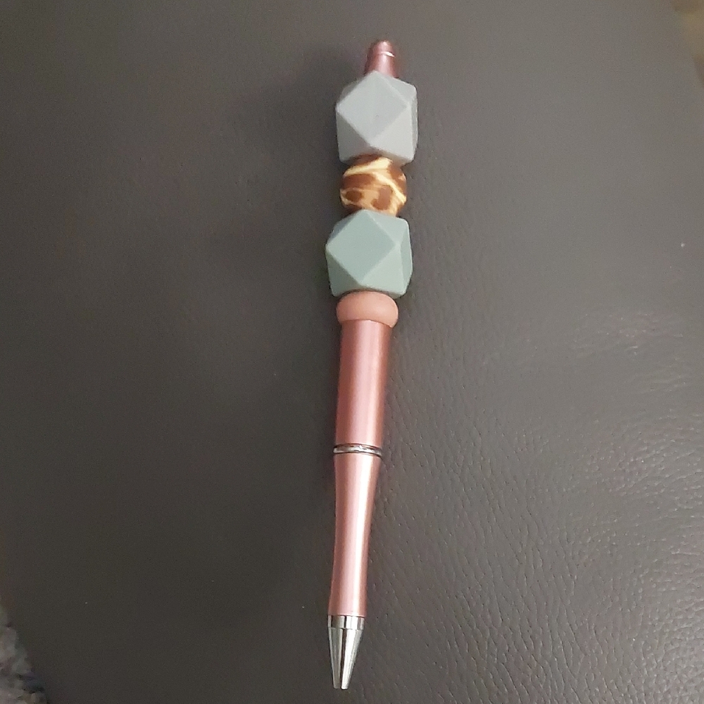 New handcrafted pen